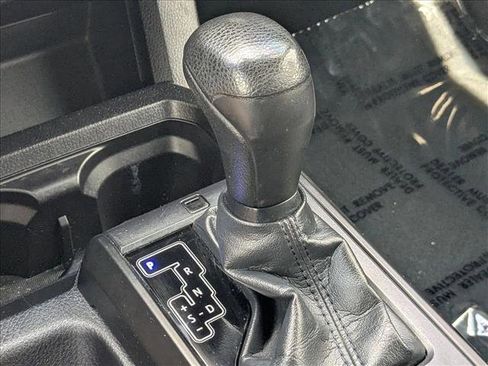Used 2021 Toyota Tacoma SR RWD image 12