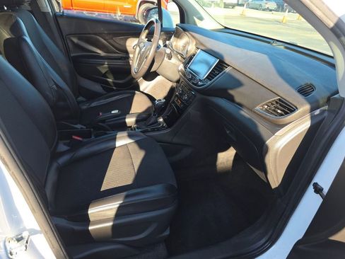 Used 2019 Buick Encore Preferred image 16