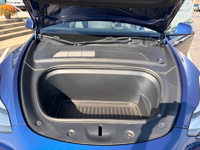 Used 2021 Tesla Model Y Long Range AWD/4WD image 12