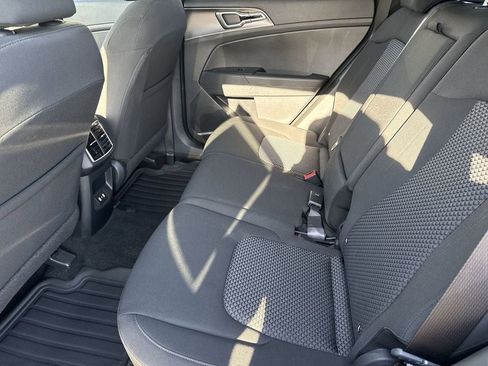 New 2026 Kia Sportage LX FWD image 24