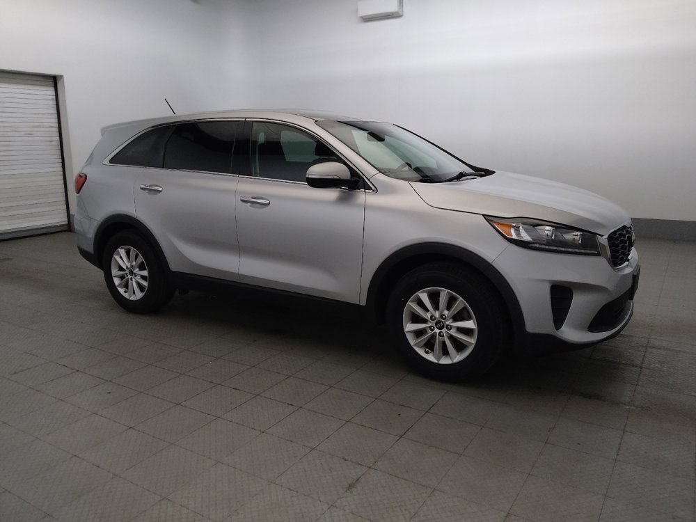 Used 2019 Kia Sorento FWD image 11