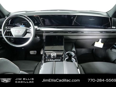 Used 2026 Cadillac Escalade Sport w/ Touring Package image 23