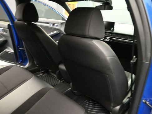 Used 2023 Honda Civic Sport image 29