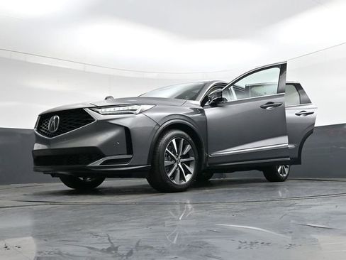 Used 2025 Acura MDX w/ Technology Package image 41