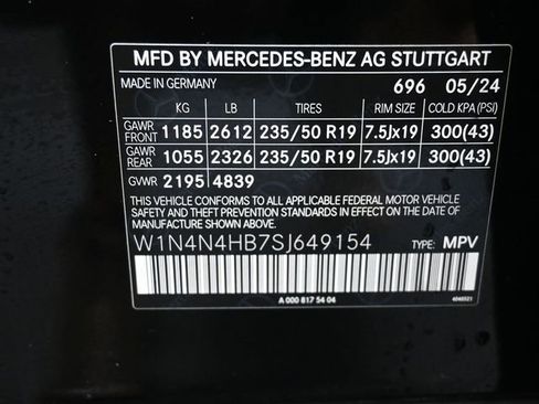 Used 2025 Mercedes-Benz GLA 250 4MATIC image 29