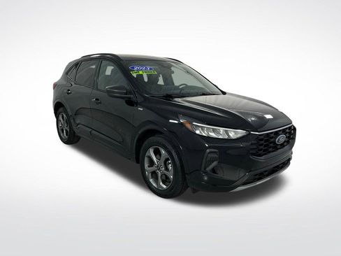 Used 2023 Ford Escape ST-Line w/ Tech Pack #1 AWD/4WD image 8