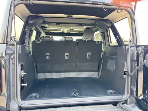 New 2025 Ford Bronco Badlands w/ Sasquatch Package AWD/4WD image 20