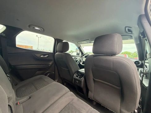 Used 2022 Chevrolet Blazer LT w/ LPO, Black Accent Package FWD image 26