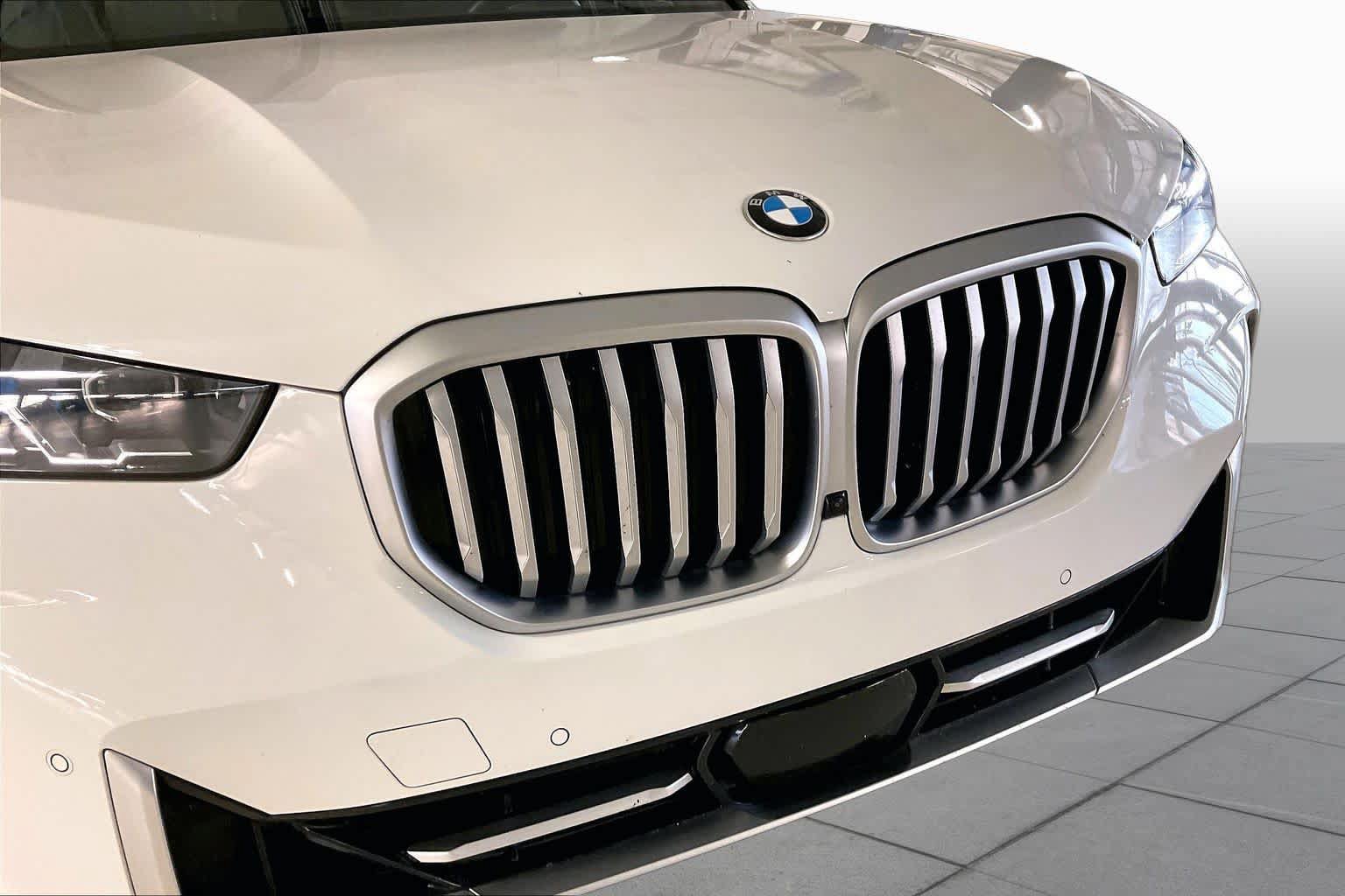 Used 2026 BMW X5 xDrive40i AWD/4WD image 30