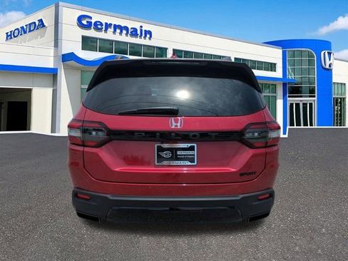 New 2026 Honda Pilot Sport image 4
