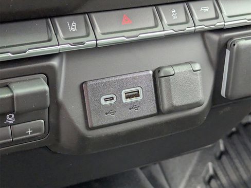 New 2026 Chevrolet Silverado 2500 W/T w/ WT Convenience Package image 31