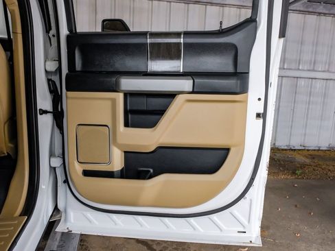 Used 2020 Ford F350 Lariat w/ Lariat Value Package image 48