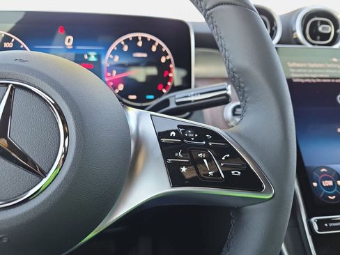New 2026 Mercedes-Benz GLC 300 image 18