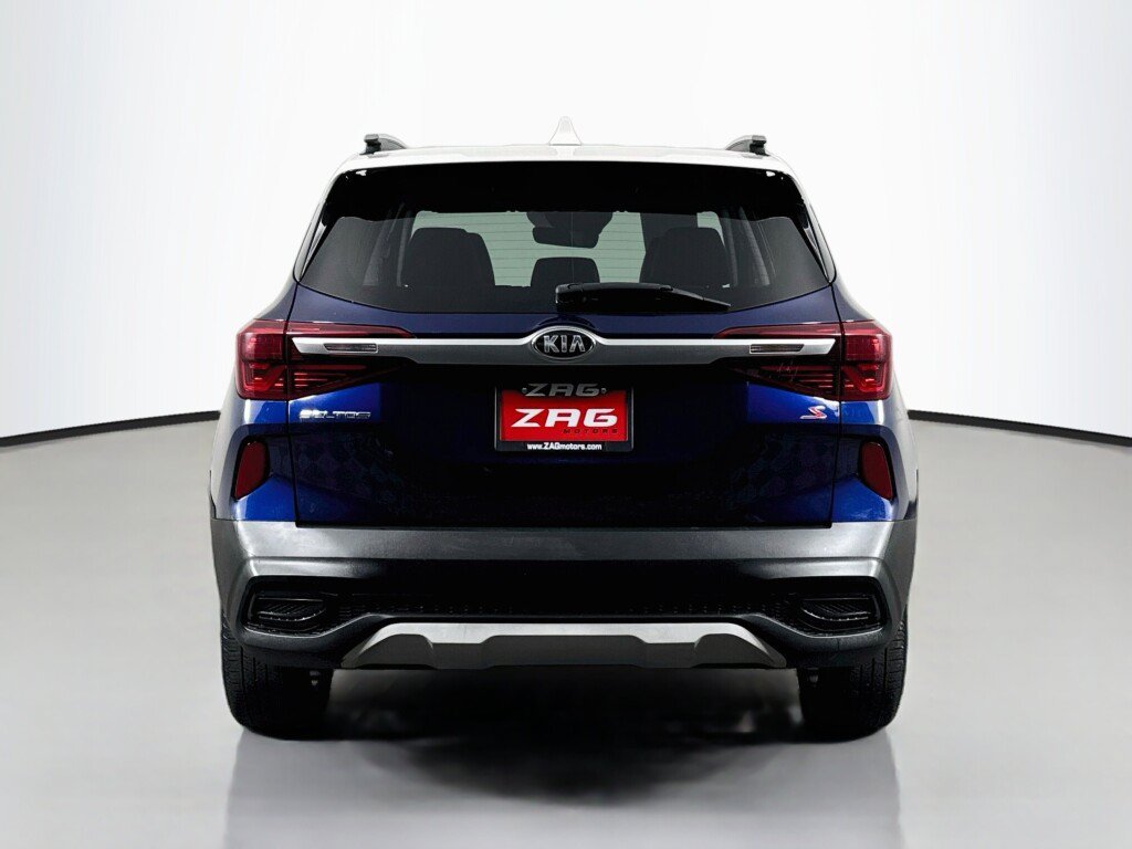 Used 2021 Kia Seltos S FWD image 4