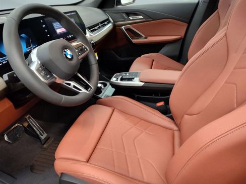 Used 2026 BMW X1 xDrive28i image 5