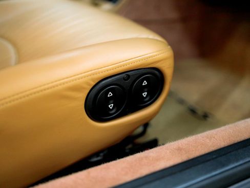 Used 1998 Porsche 911 Carrera image 60