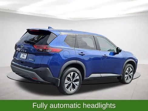 Used 2023 Nissan Rogue SV image 7