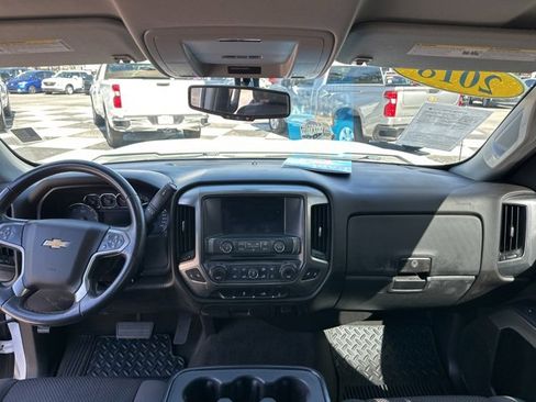 Used 2018 Chevrolet Silverado 1500 LT w/ All Star Edition image 6