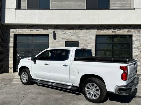 Used 2024 Chevrolet Silverado 1500 LTZ w/ LTZ Premium Package AWD/4WD image 5