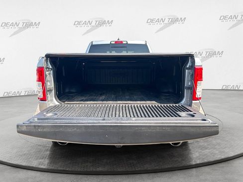 Used 2022 RAM 1500 Big Horn AWD/4WD image 18
