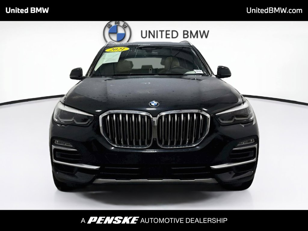 Used 2021 BMW X5 xDrive40i w/ Premium Package 2 AWD/4WD image 2