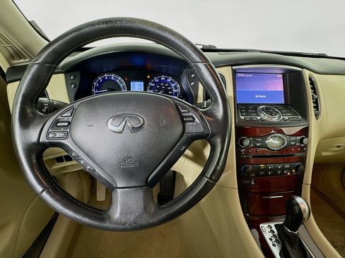 Used 2017 INFINITI QX50 AWD w/ Premium Plus Package image 11