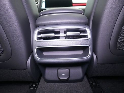New 2026 Genesis GV70 2.5T AWD/4WD image 19