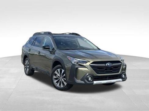 Certified 2025 Subaru Outback Limited AWD/4WD image 1