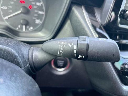 Used 2024 Toyota Corolla SE FWD image 18