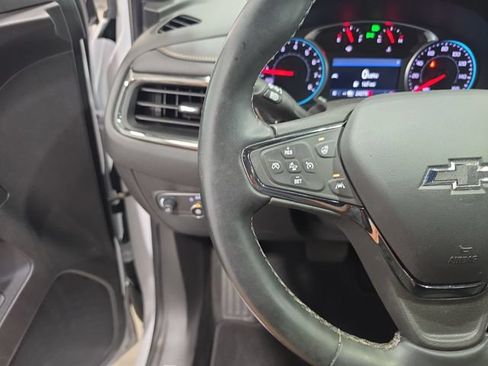 Used 2024 Chevrolet Equinox Premier AWD/4WD image 12
