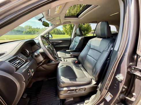 Used 2017 Honda Pilot EX-L image 13