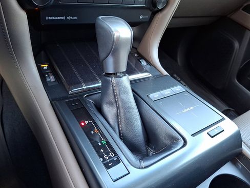 Certified 2023 Lexus GX 460 Premium image 17