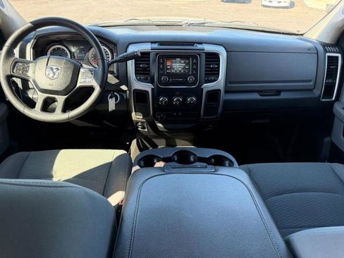 Used 2017 RAM 2500 SLT image 10