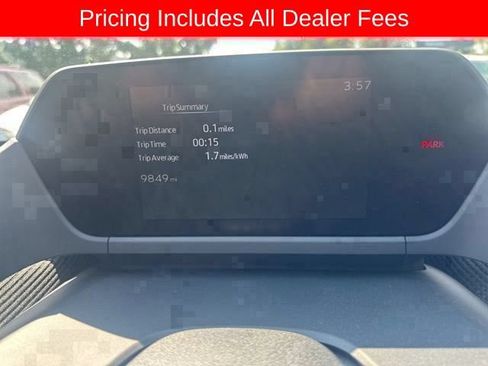 Used 2023 Subaru Solterra AWD image 2