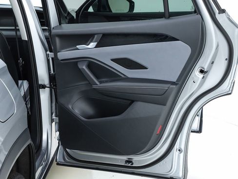 New 2026 Volkswagen Tiguan SE image 69