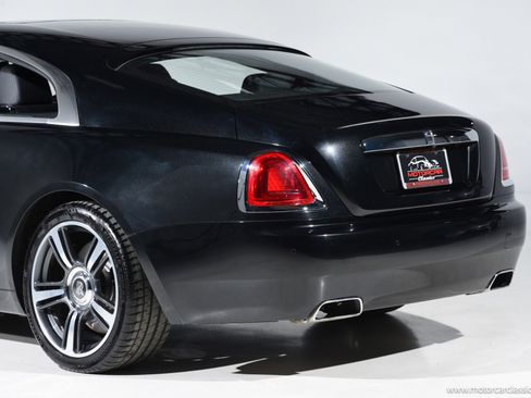 Used 2016 Rolls-Royce Wraith image 15