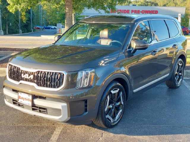 Used 2024 Kia Telluride EX AWD/4WD image 7