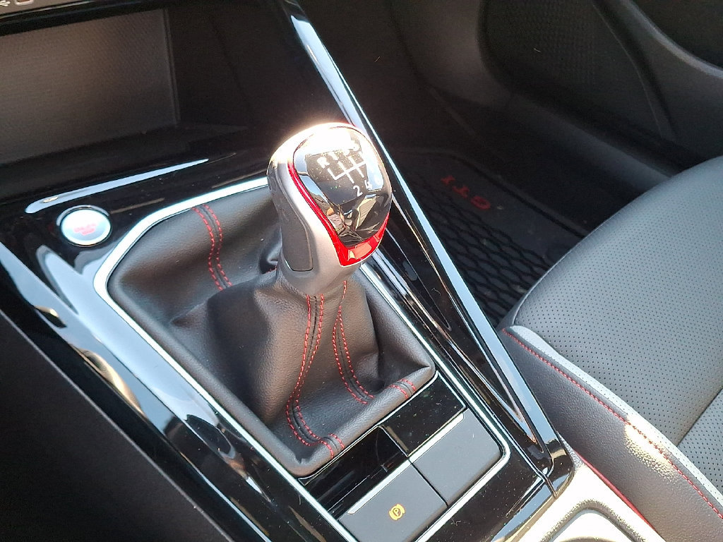 Used 2024 Volkswagen GTI Autobahn FWD image 17