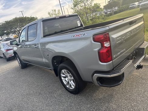 Used 2024 Chevrolet Silverado 1500 LT image 5