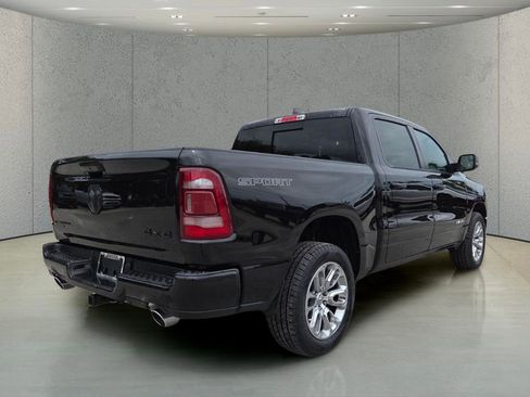Used 2023 RAM 1500 Laramie AWD/4WD image 4