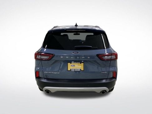Used 2025 Ford Escape Platinum w/ Premium Technology Package image 16