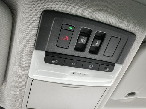 Used 2026 Nissan Rogue Dark Armor FWD image 26