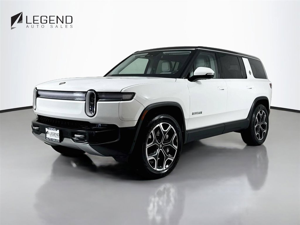 Used 2025 Rivian R1S Adventure Dual AWD/4WD image 1