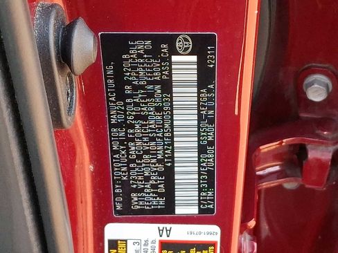 Used 2021 Toyota Avalon XLE w/ Moonroof Package image 26