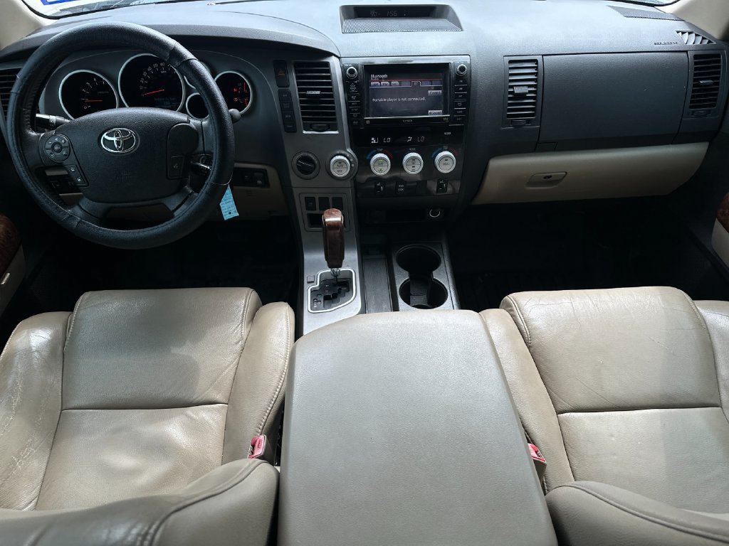 Used 2011 Toyota Tundra Limited w/ Memory Pkg AWD/4WD image 12