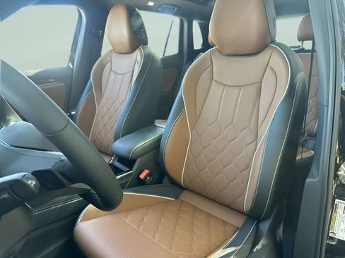 New 2026 Volkswagen Tiguan SEL R-Line image 11