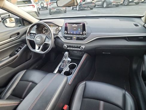 Used 2024 Nissan Altima 2.5 SR image 16