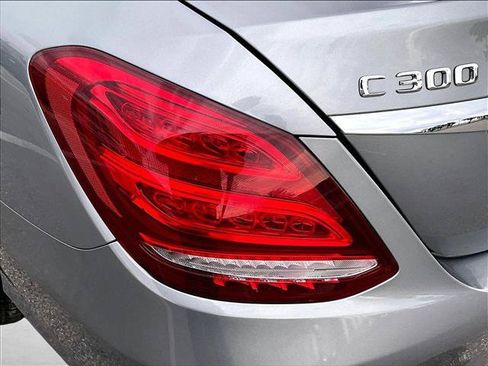 Used 2015 Mercedes-Benz C 300 4MATIC Sedan image 29