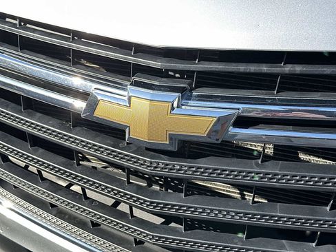 Certified 2021 Chevrolet Traverse LS FWD image 10
