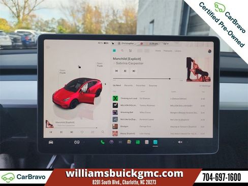 Used 2024 Tesla Model Y Performance image 14